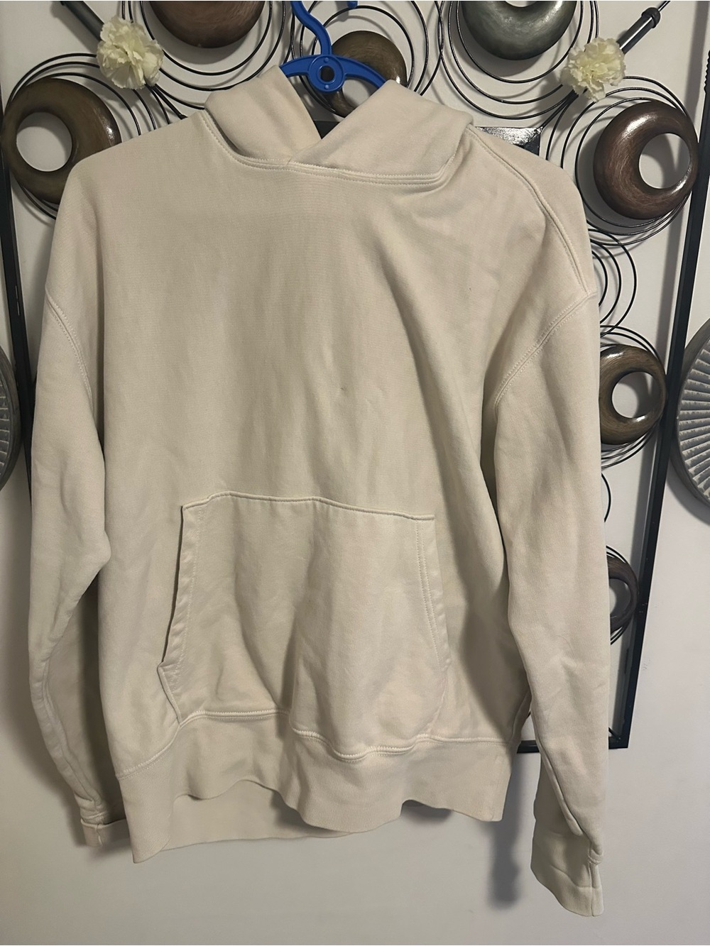 American Eagle Outfitters Cream Hooded Pullover Sweatshirt